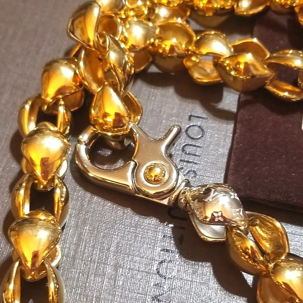 RARE LOUIS VUITTON Authentic 2013 MALLETAGE Chain Necklace